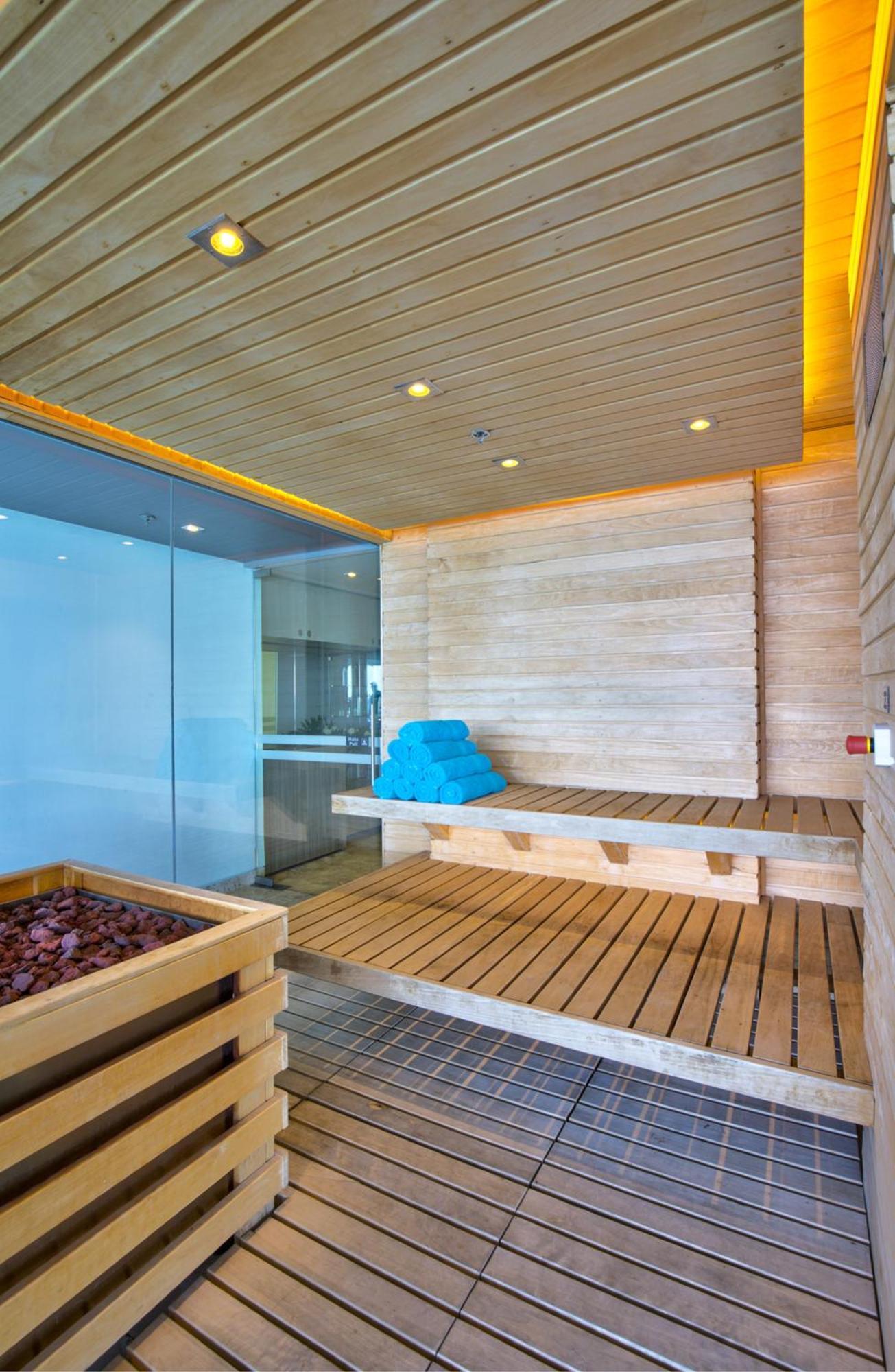 Estelar Cartagena De Indias Hotel Y Centro De Convenciones Exterior photo A modern Finnish sauna