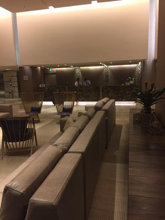 Estelar Cartagena De Indias Hotel Y Centro De Convenciones Exterior photo The lounge at the airport