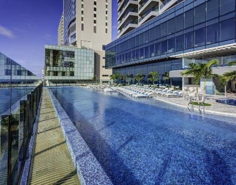 Estelar Cartagena De Indias Hotel Y Centro De Convenciones Exterior photo The swimming pool at the hotel